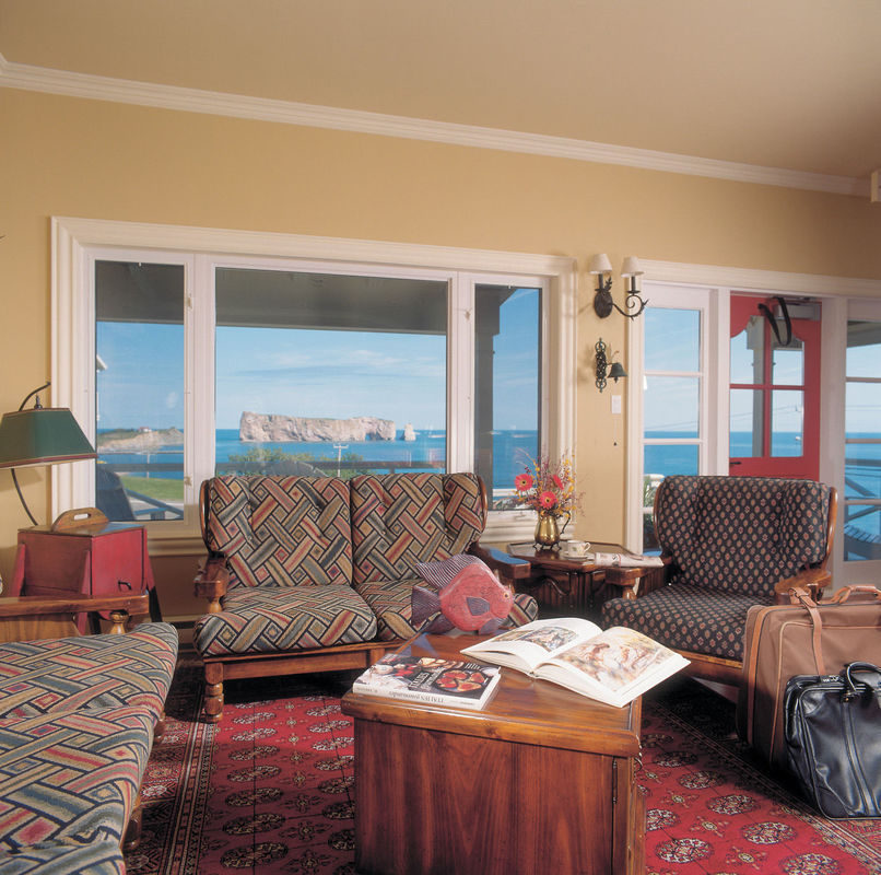 Hotel Le Mirage Perce Exterior photo